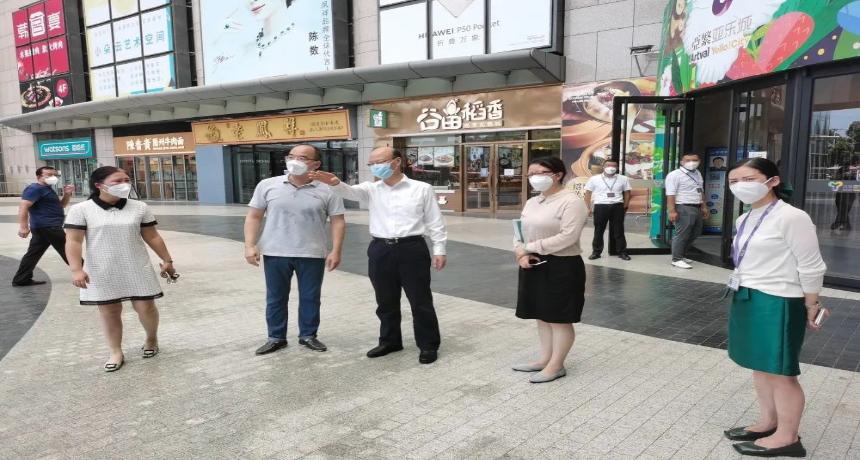 【新桥动态】区委副书记韦明赴新桥镇开展“防疫情、稳经济、保安全”大走访、大排查工作